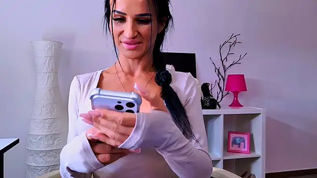 GabiCarter Chat XXX live
