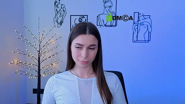 צ'אט XXX בשידור חי של flora_ri