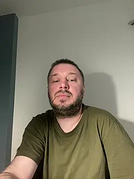 XXX chat uživo modela DorianJeday