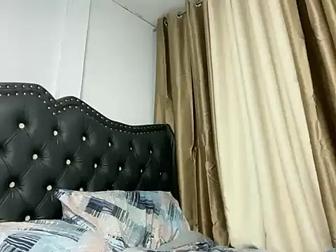 แชท XXX สดของ HoneyAfterDark_