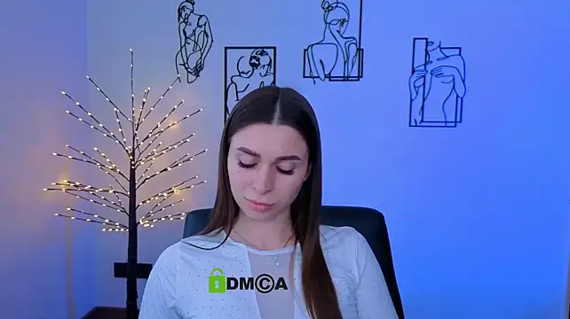 flora_ri XXX чат на живо