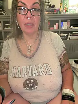 Chat XXX en directo de dieseldame1313