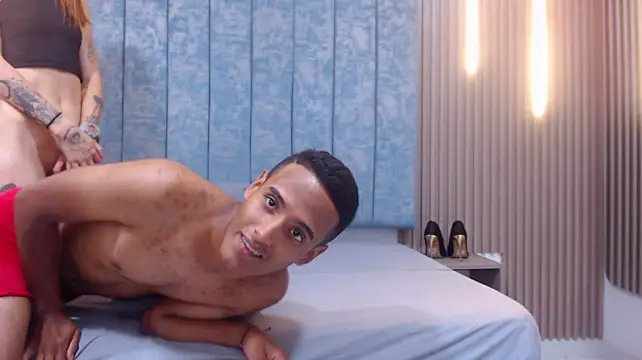 XXX chat uživo modela GroupNoLimits