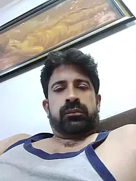 XxX_KING30 Adlı Modelin Canlı XXX Sohbeti