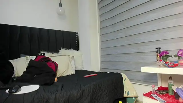 Bianca_seduction Adlı Modelin Canlı XXX Sohbeti