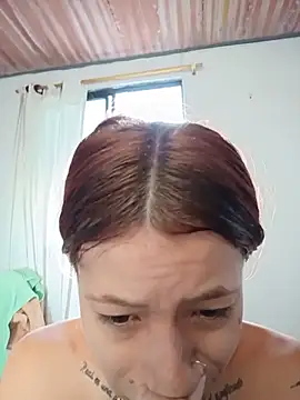 הופעת וובקאם של selenebulturi