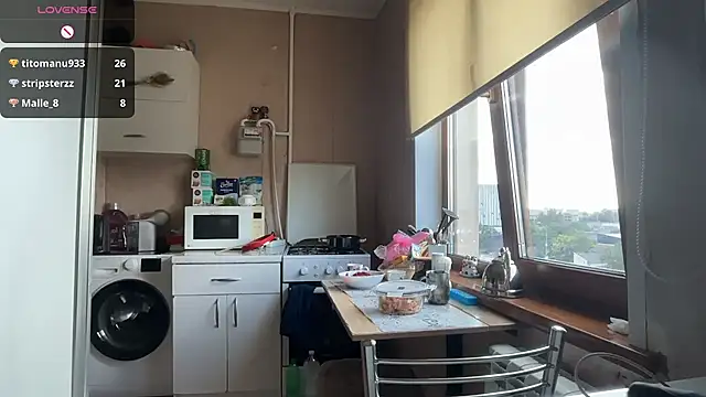 Онлайн чат XXX AngelJeni