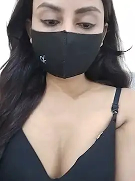 SAPNA-LOVEE Live XXX-Chat