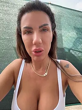 دردشة SelineVelvet الجنسية المباشرة