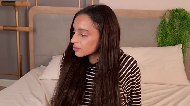 AdoraCortes' Live XXX Chat