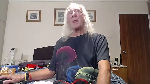 Chat XXX en directo de WaverlyKernow