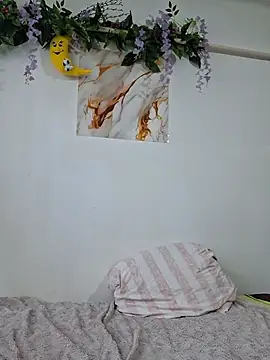 Nika_aa élő XXX-chatje