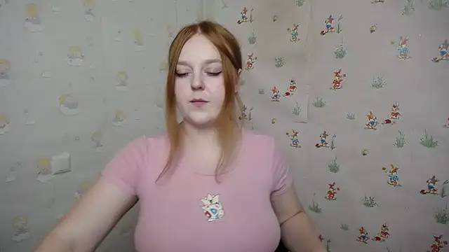 LaraFire77's Live XXX Chat