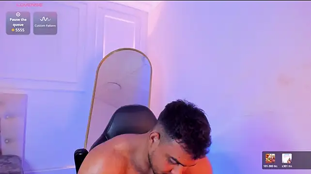 XXX chat uživo modela liam_bear