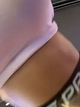 F3ckd0lllucy's Live XXX Chat