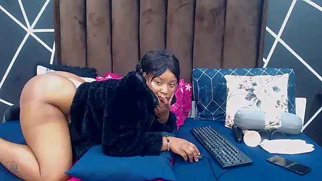 AfricanQueenxx40 Chat XXX live