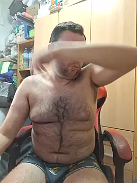Онлайн чат XXX Javier_bear