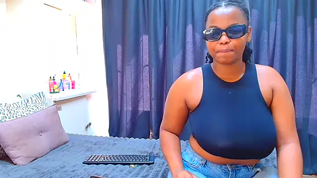 Xoli_11 Chat XXX in diretta