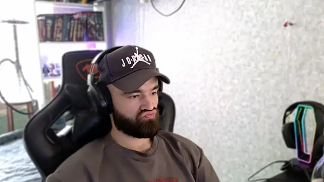 Živý XXX chat _Serious_Man