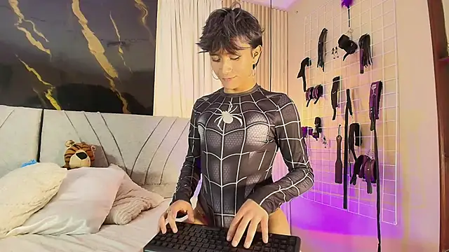 cococumpsのライブXXXチャット