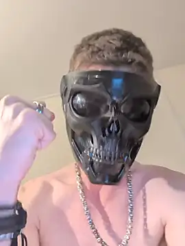 XXX chat uživo modela mrtobycharter