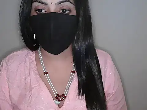 Chat +18 de Reddy_Trisha ao vivo