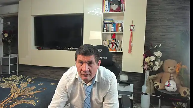 SpartacusDaddy48 – Live XXX-chat
