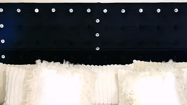 -Giselle-Reine-のライブXXXチャット