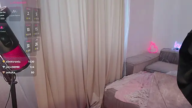 mrs_kitty69's Live XXX Chat