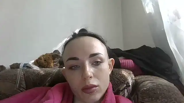 Trinsy_Love's Live XXX Chat