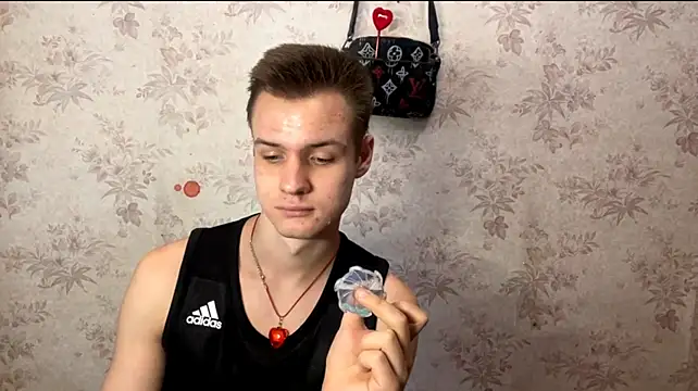 BigBabyMax Live XXX Chat