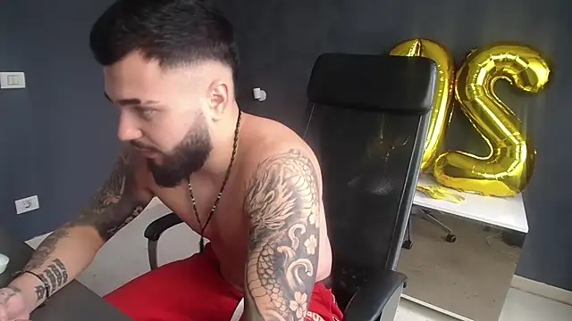 OscarWillss XXX чат на живо