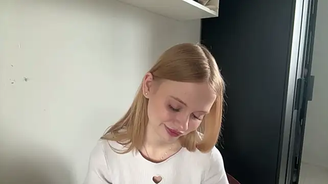HelenaSuto Live XXX-chat