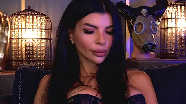 EleniaDevons' Live XXX Chat