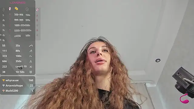 צ'אט XXX בשידור חי של Adelina_Langoria