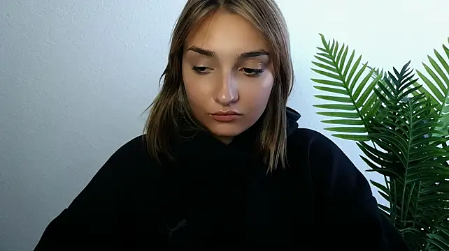 Chat +18 de veryshygirl ao vivo