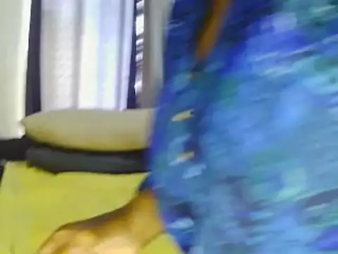 Chat +18 de RealQueenOfSouth ao vivo