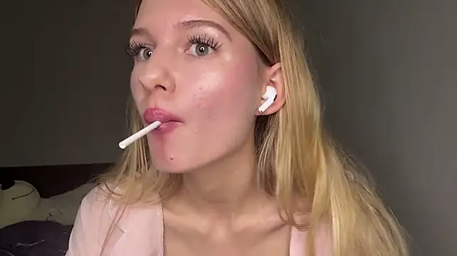 LashawnGelber's Live XXX Chat