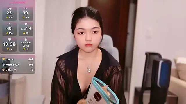 c-xuxu150's Live XXX Chat