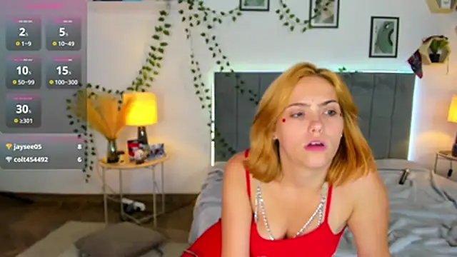 Živý XXX chat DellaRows