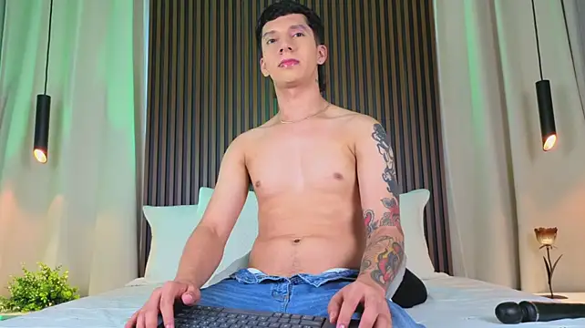 JacoboSwamn Live XXX chat