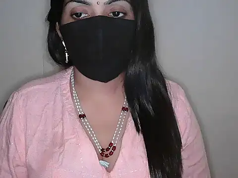Reddy_Trisha's Live XXX Chat