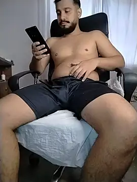 XXX chat uživo modela BadboyX333