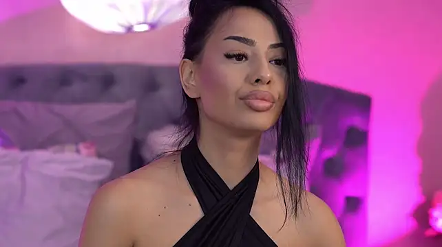 ErinAzzaro – Live XXX-chat