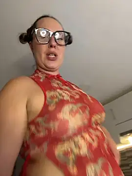 Chat XXX en directo de Mona_Plus