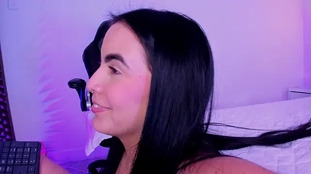 camilaa7 即時 XXX 聊天