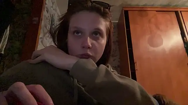 LareeHout Live XXX-chat