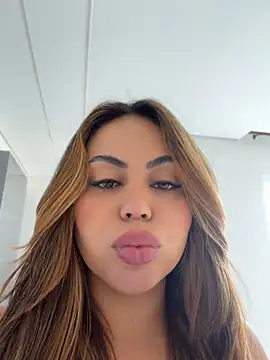 Chat +18 de lariic ao vivo