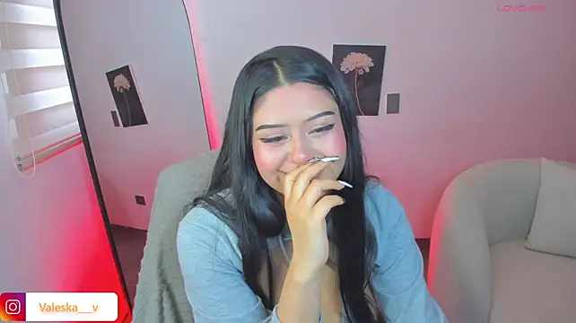 valeska__VのライブXXXチャット