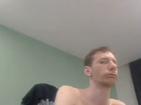 XXX chat uživo modela iLoveElusiveCats